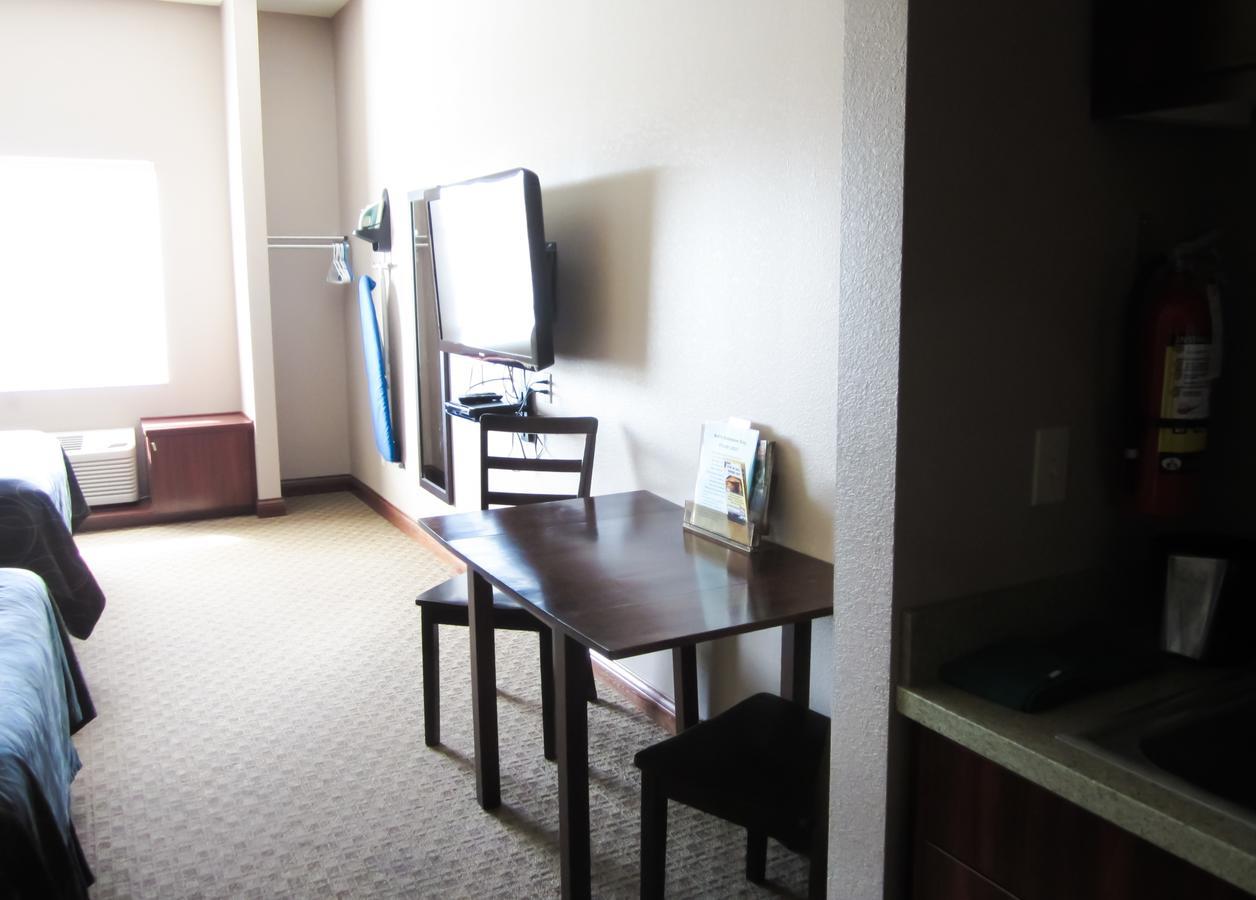 Bell'S Extended Stay And Suites Saint Robert Exterior foto